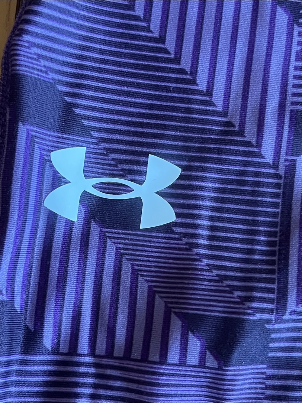 Under Armour Purple Geometric Girls' Performance capri Leggings - Picture 3 of 10